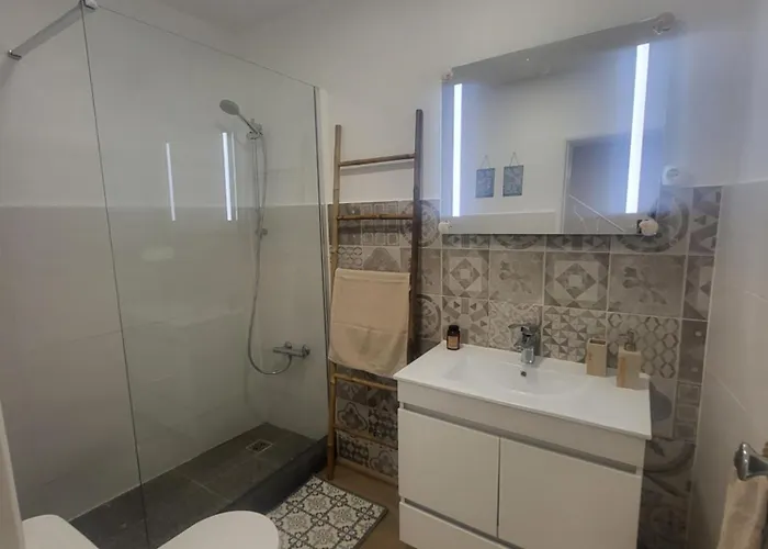 Spring Water House * Olho Marinho